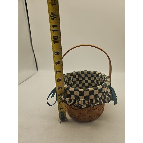 Longaberger Baskets - Handwoven Small Top Handle basket with Checkere Liner 1992 - Picture 2 of 5